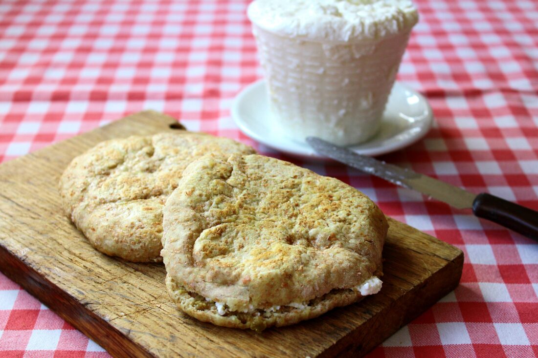 Pane Senza Lievito Cotto In Padella